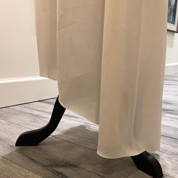 Talula White High-Low Skirt - Picture 3 of 6